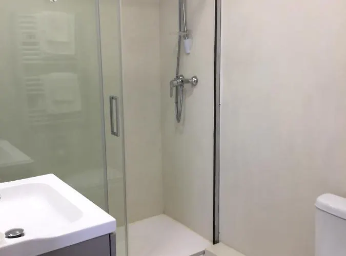 Hotel La Cote D'argent 2*